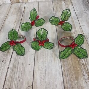 Set of 5 Beaded Holly Berry Napkin Rings Christmas Holiday Table Decor Green Red